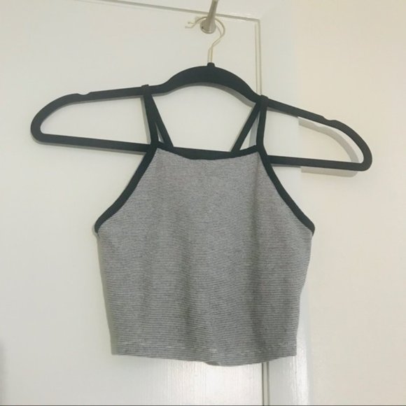 Pull & Bear Halter Top Crop Top - Picture 1 of 6